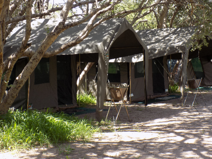 creaciones de viaje Botswana Camp
