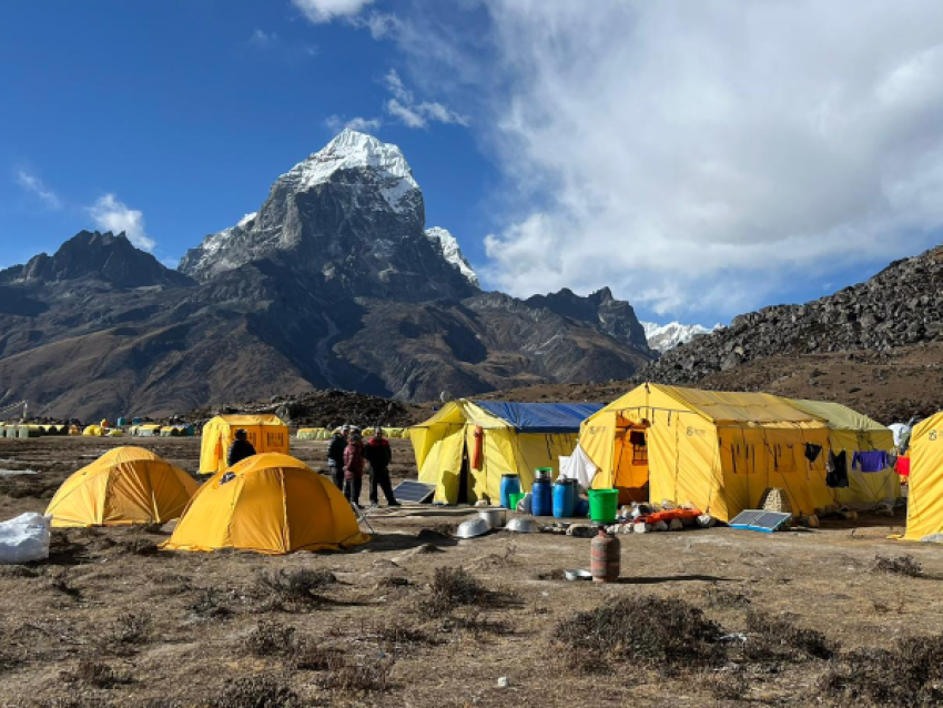 Campo Base del Amadablam
