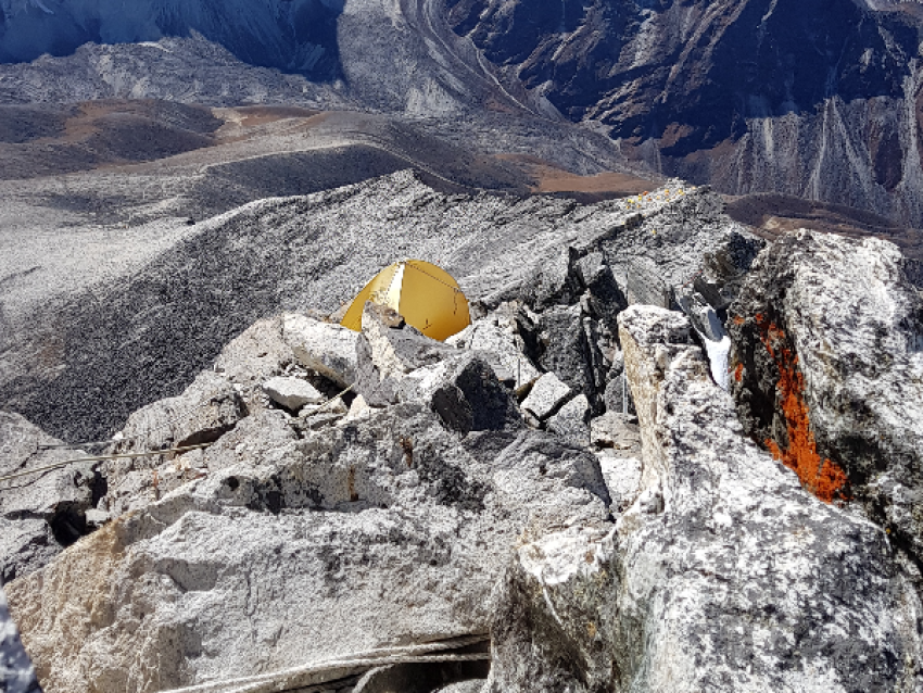 Ascensión al Amadablam