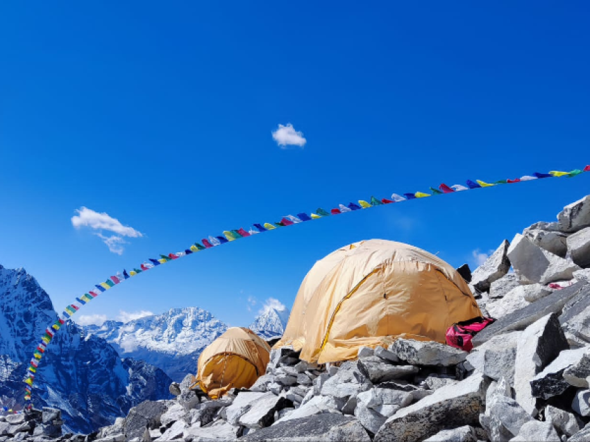 Ascensión al Amadablam