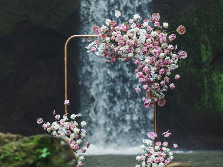 Cascada privada y picnic romántico