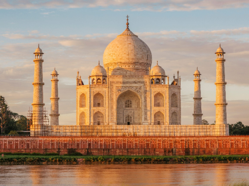 Taj Mahal al atardecer